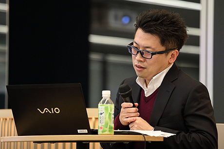 国内外の組込型金融の差を説明する山田 竜司氏