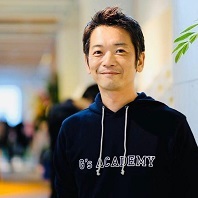 児玉 浩康 氏